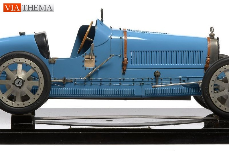 1920s Bugatti Type 35 Metal Racing Car Model 14 Automobile